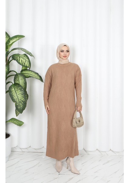 Baklava Desenli Triko Elbise