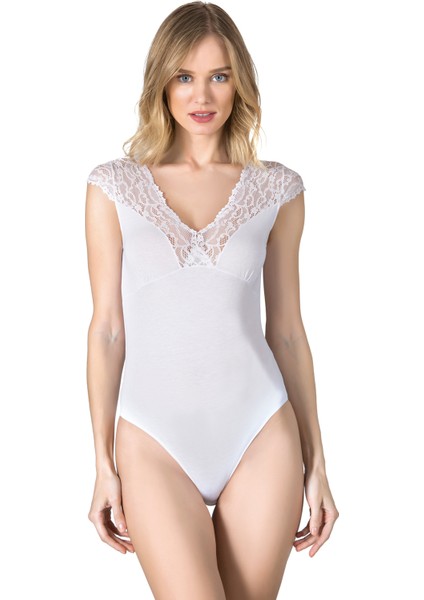 Özkan 24204 Kadın Pamuklu Likralı Dantelli Süprem Kancalı Çıtçıtlı Body