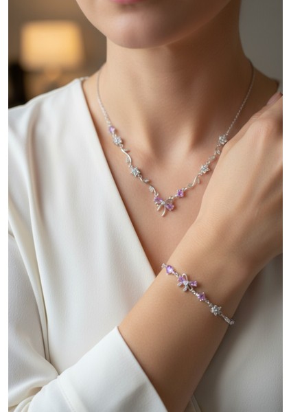 Nerovia Kutulu Çantalı Kalpli Kelebek Kolye Bileklik Seti Çelik Takı Hediye Sevgiliye Eşe Arkadaşa fiyatları