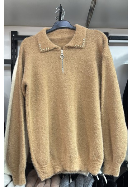 Yakası Fermuarlı Taş Detaylı Yumoş Kazak- Taba Standart (36-38-40 Uyumlu) fiyatları