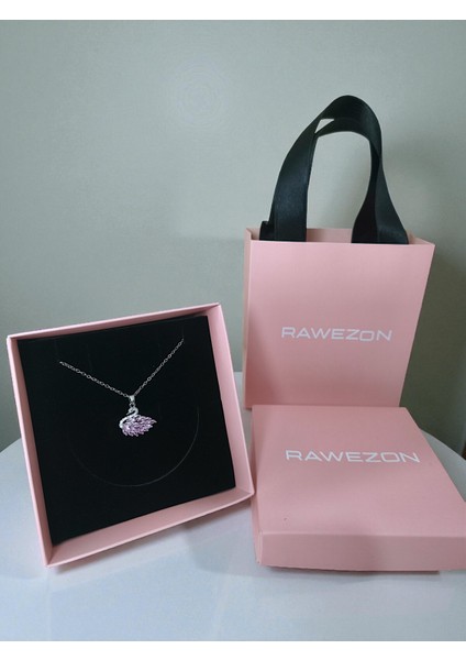 Kutulu ve Çantalı Pempe Taşlı Çelik Kuğu Kolye -Sevgiliye Hediye Doğum Günü Arkadaşa