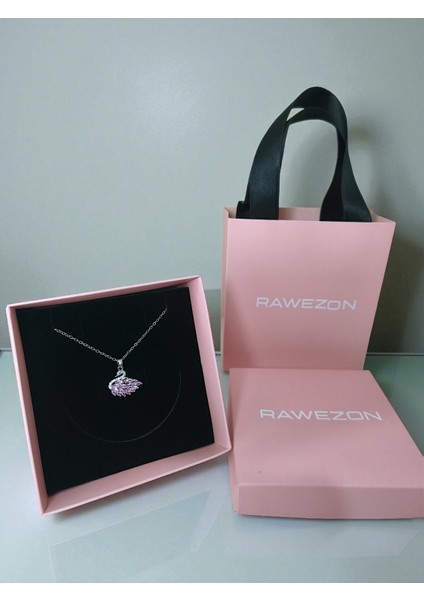 Kutulu ve Çantalı Pempe Taşlı Çelik Kuğu Kolye -Sevgiliye Hediye Doğum Günü Arkadaşa fiyatları