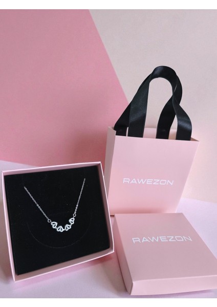 Kutulu ve Çantalı Gümüş Renk Mıknatıslı Açılabilir Yonca Kolye -Sevgiliye Hediye Doğum Günü Arkadaşa modelleri