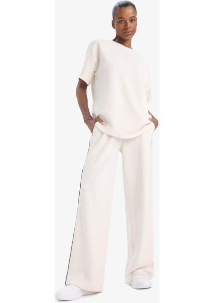 Fit Oversize Geniş Kalıp Bisiklet Yaka Modal Kısa Kollu Tişört