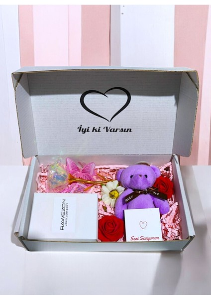 3'lü Hediye Set Kalpli Çelik Kolye Seti,sonsuzluk Gülü,peluş Anahtarlık-Sevgiliye Arkadasa Hediye modelleri