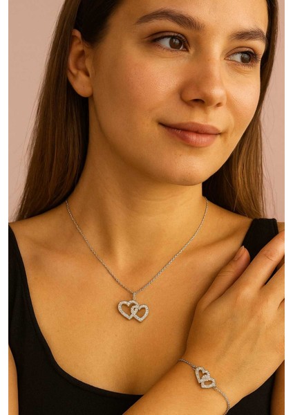 Beyaz Elit Hediye Set -Çelik Kalpli Kolye-Bileklik-Ayıcık Anahtarlık-Mini Atlı Karınca-Dilek Şişesi fırsatları