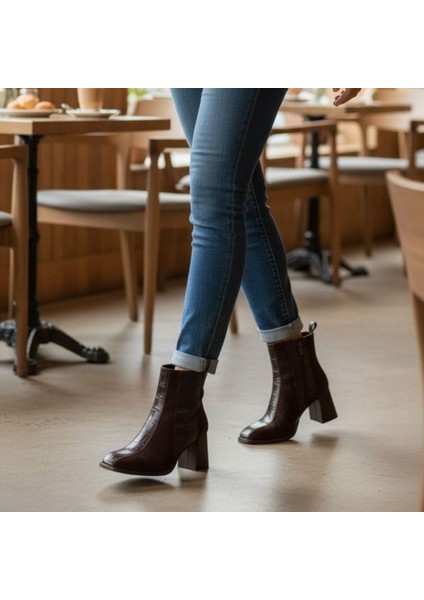 Kahve Süet Hakiki Deri Kroko Garnili Kadın Kalın Topuklu Şık ve Rahat Bot fiyatları