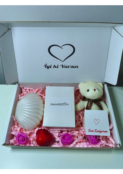 Konsept Hediye- Çelik Şeffaf Lotus Kolye,istiridye Mum,beyaz Ayıcık Anahtarlk Sevgili Arkadaş Hediye fiyatları