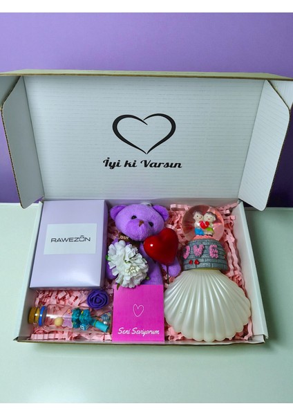 Mor Konsept- Çelik Mor Lotus Kolye-Işıklı Mini Küre-Istiridye Mum-Dilek Şişesi-Mor Ayıcık Anahtarlık fırsatları