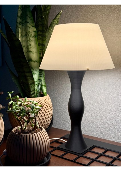 Klasik Başlıklı Modern Gövde LED Abajur modelleri