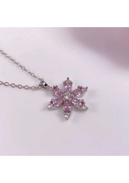 Pembe Lotus Çelik Kolye ve Peluş Ayıcık Anahtarlık Konsept Hediye Kutusu-Sevgiliye,ve Sevdiklerinize