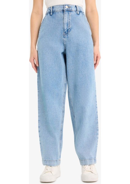 Carrot Fit Beli Lastikli Bilek Boy Jean Yıkamalı Pantolon