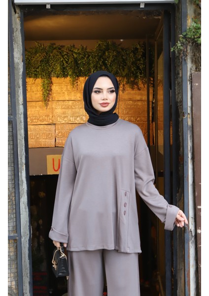 Düğmeli Modal Takım fırsatları