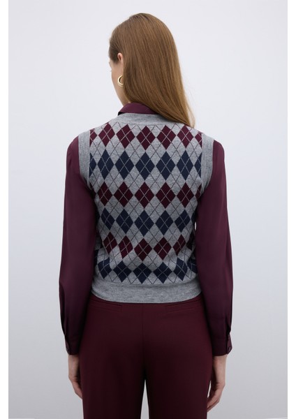 V Yaka Baklava Desenli Triko Süveter Standart Renk K2671020_089 fiyatları