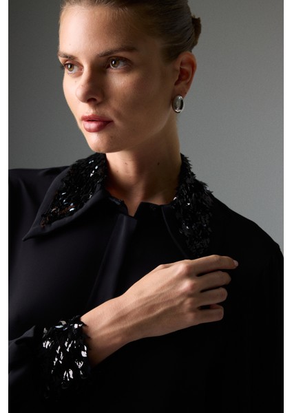 Payet Detaylı Balon Kol Gömlek Siyah K2613505_001 modelleri