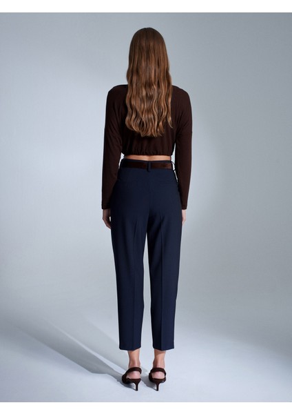 72193 Süet Kemerli Pensli Kumaş Pantolon-Lacivert fiyatları