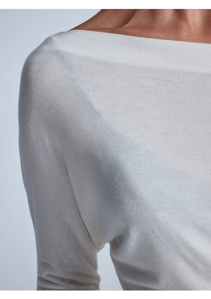 32312 Yün Karışımlı Tek Omuz Top-Ekru fırsatları