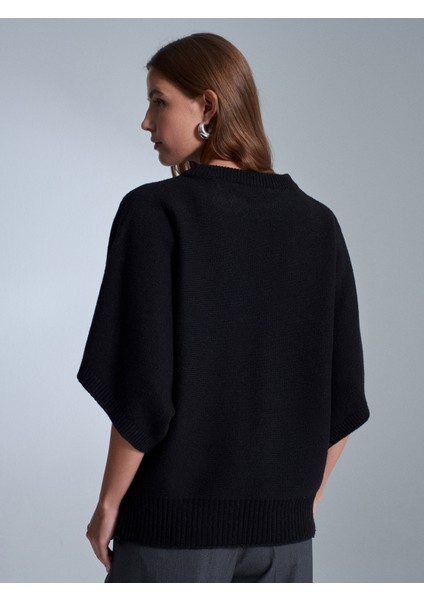 10843 Yün Karışımlı Yarasa Kollu Triko Kazak-Siyah fiyatları