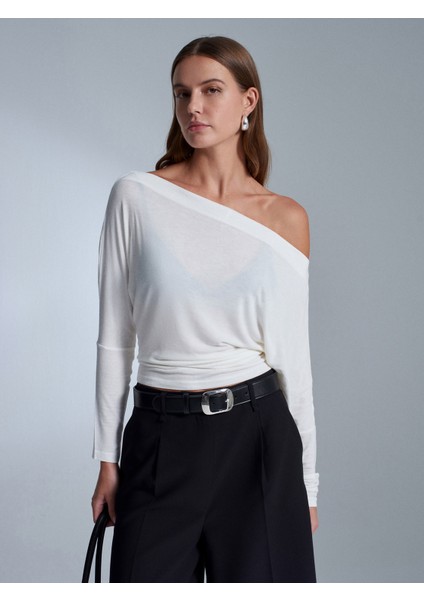 32312 Yün Karışımlı Tek Omuz Top-Ekru