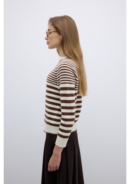 %100 Yün Çizgili Triko Standart Renk K2671022_089 modelleri