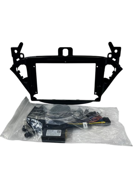 Opel Corsa (E) 9'' Multimedya Çerçevesi (Yüksek Kalite)
