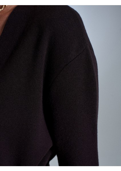 61002 Kruvaze Kemerli Yün Karışımlı Triko Hırka-Koyu Kahve fırsatları