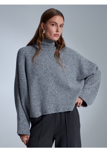 10817 Yarasa Kol Yün Karışımlı Triko Kazak-Füme M.