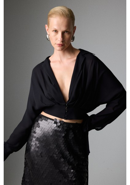 Bağlama Detaylı Crop Gömlek Siyah K2613517_001