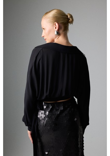 Bağlama Detaylı Crop Gömlek Siyah K2613517_001 fiyatları