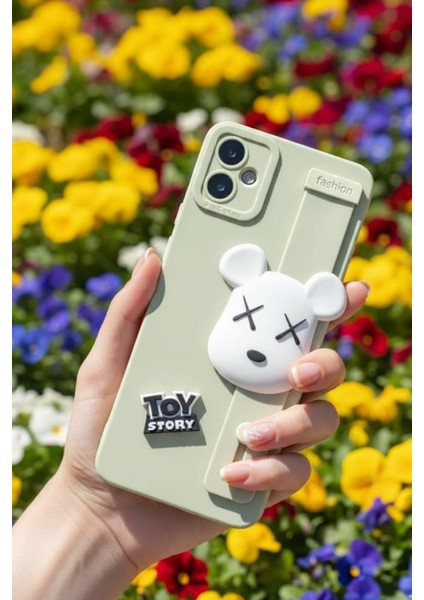 Samsung Galaxy A05 Uyumlu Kılıf Bej Renk 3D Figürlü Darbe Emici Yumuşak Silikon Kapak