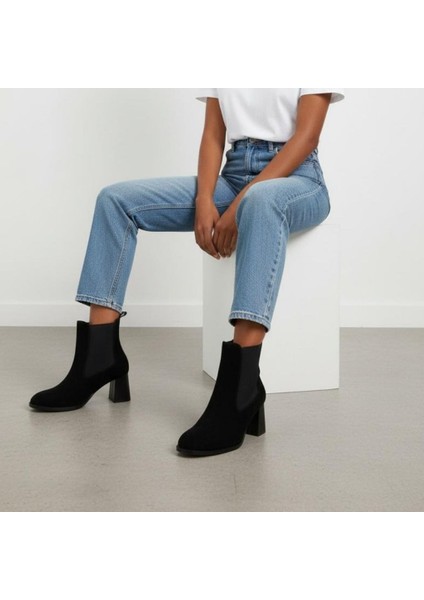 Siyah Süet Hakiki Deri Iki Yandan Lastikli Kadın Kare Burunlu Kalın Topuklu Bot modelleri