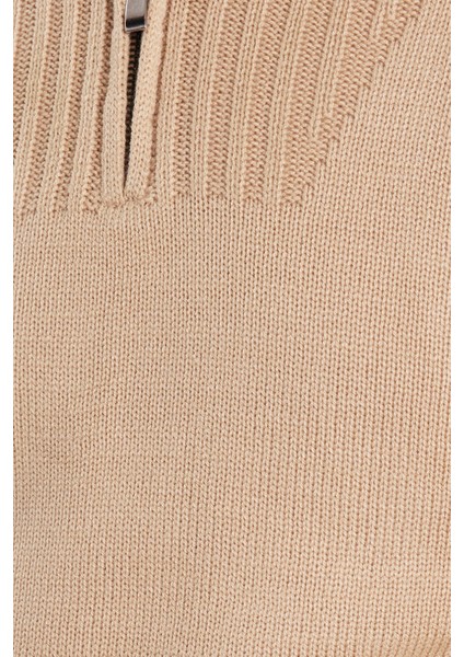 Erkek Slim Fit Dar Kesim Armürlü Fermuarlı Taş Dik Yaka Kazak