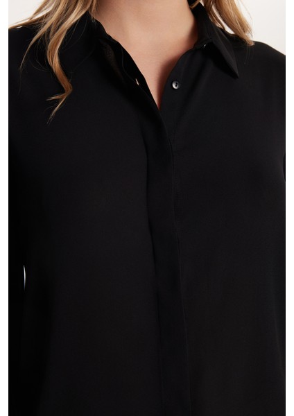 Kadın Relax Fit Rahat Kesim Krep Kumaş İspanyol Manşet Siyah Düz Gömlek modelleri