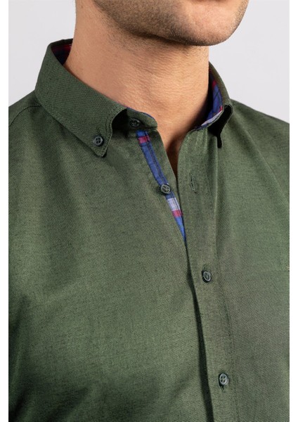 Erkek Slim Fit Dar Kesim Uzun Kollu Pamuklu Oxford Doku Kolay Ütülenebilir Yeşil Düğmeli Yaka Gömlek modelleri