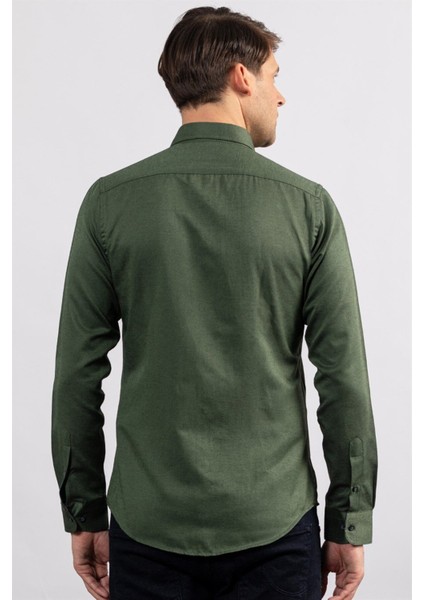 Erkek Slim Fit Dar Kesim Uzun Kollu Pamuklu Oxford Doku Kolay Ütülenebilir Yeşil Düğmeli Yaka Gömlek fırsatları
