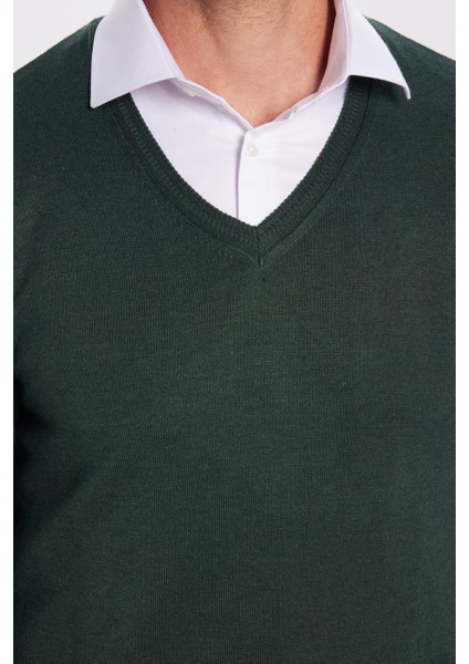 Erkek Standart Fit Normal Kesim V Yaka Pamuklu Triko Kazak modelleri