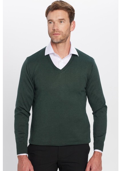 Erkek Standart Fit Normal Kesim V Yaka Pamuklu Triko Kazak fırsatları