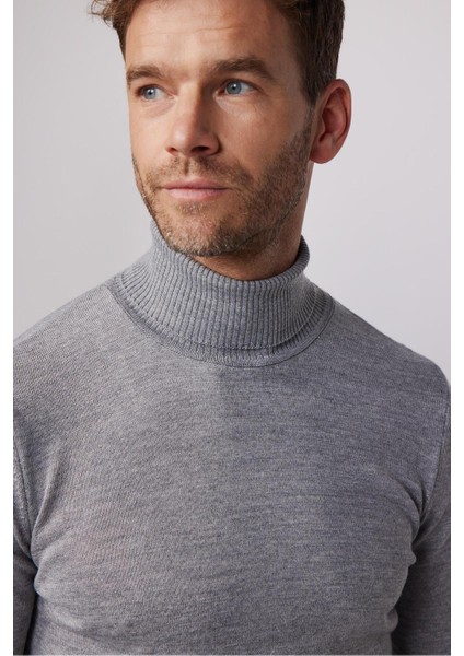 Erkek Slim Fit Dar Kesim Tam Balıkçı Yaka Düz Yün Gri Triko Kazak modelleri