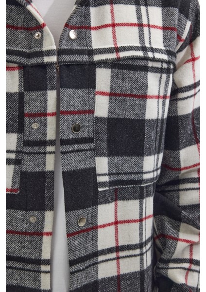 Relax Fit Uzun Kollu Armalı Tek Cepli Çıtçıtlı Kışlık Oduncu Erkek Gömlek modelleri