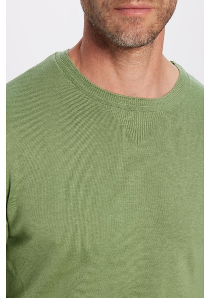 Erkek Standart Fit Normal Kesim Bisiklet Yaka Yeşil Triko Kazak modelleri