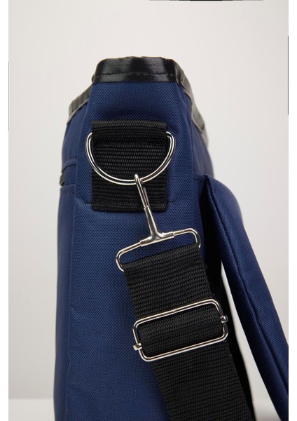 Unisex Ayarlanabilir Çapraz Askılı Lacivert Postacı Omuz Çantası fırsatları