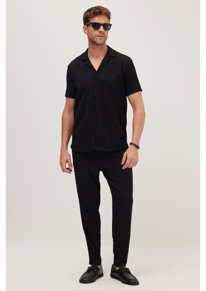 Erkek Standart Fit Kısa Kollu Beli Bağcıklı Apaş Yaka Siyah Gömlek Jogger Takım modelleri