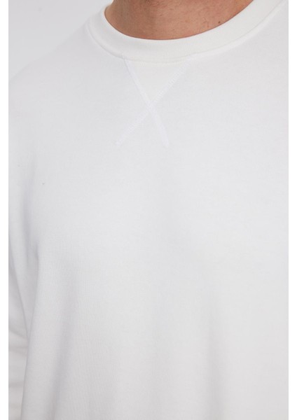 Unisex Relax Fit Rahat Kesim %100 Pamuk Basic Beyaz Bisiklet Yaka Sweatshirt modelleri