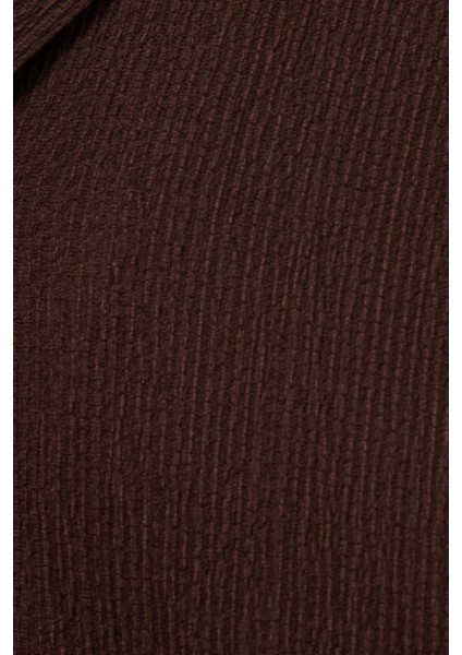 Erkek Standart Fit Kısa Kollu Beli Bağcıklı Apaş Yaka Kahverengi Gömlek Jogger Takım indirimleri