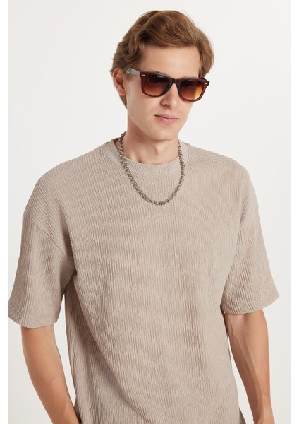 Erkek Oversize Geniş Kesim Bisiklet Yaka Gofre Kumaş Beli Bağcıklı Taş Renk Şort Takım fiyatları