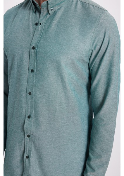 Erkek Slim Fit Dar Kesim Uzun Kollu Pamuklu Oxford Doku Kolay Ütü Yeşil Düğmeli Yaka Gömlek modelleri