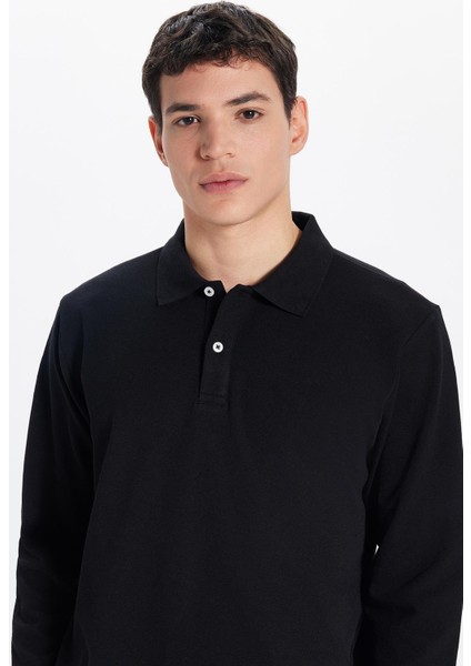 Erkek Standart Fit Rahat Kesim Pamuklu Yumuşak Dokulu Düz Pike Uzun Kollu Siyah Polo Yaka Tişört modelleri