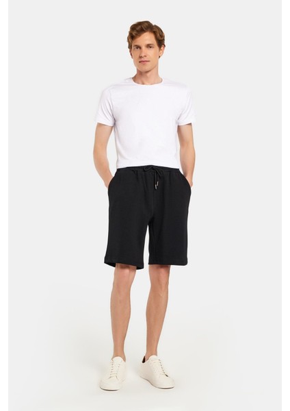 Erkek Regular Rahat Kesim Beli Lastikli Bağlamalı Yandan Cepli Siyah Bermuda Şort fırsatları