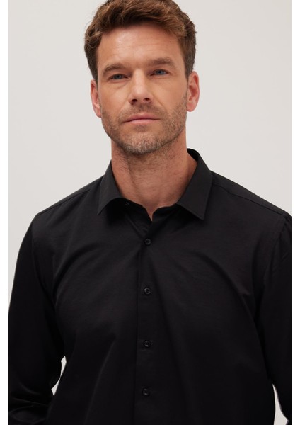 Erkek Regular Fit Klasik Kesim Pamuklu Düz Siyah Gömlek fiyatları