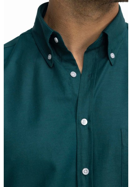 Erkek Regular Fit Klasik Kesim Oxford Doku Yaka Düğmeli Cepli Nakışlı Yeşil Gömlek modelleri